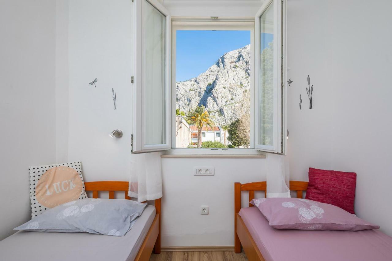 Sandy Beach Apartment 奥米什 外观 照片