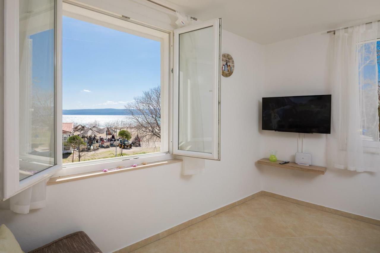 Sandy Beach Apartment 奥米什 外观 照片