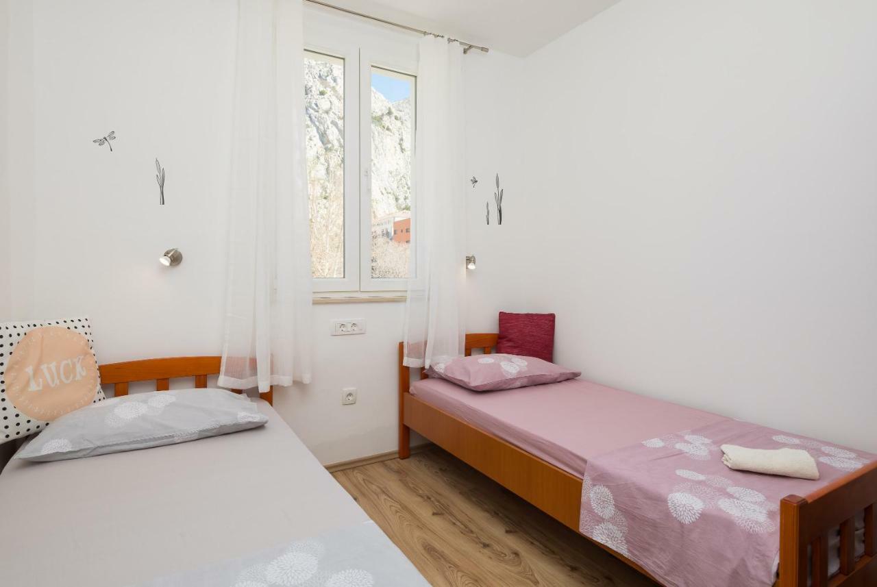 Sandy Beach Apartment 奥米什 外观 照片